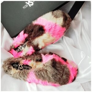Yosi Samra Faux Fur Slipper Pink